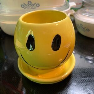 Vintage Mccoy Yellow Smiley Face Planter